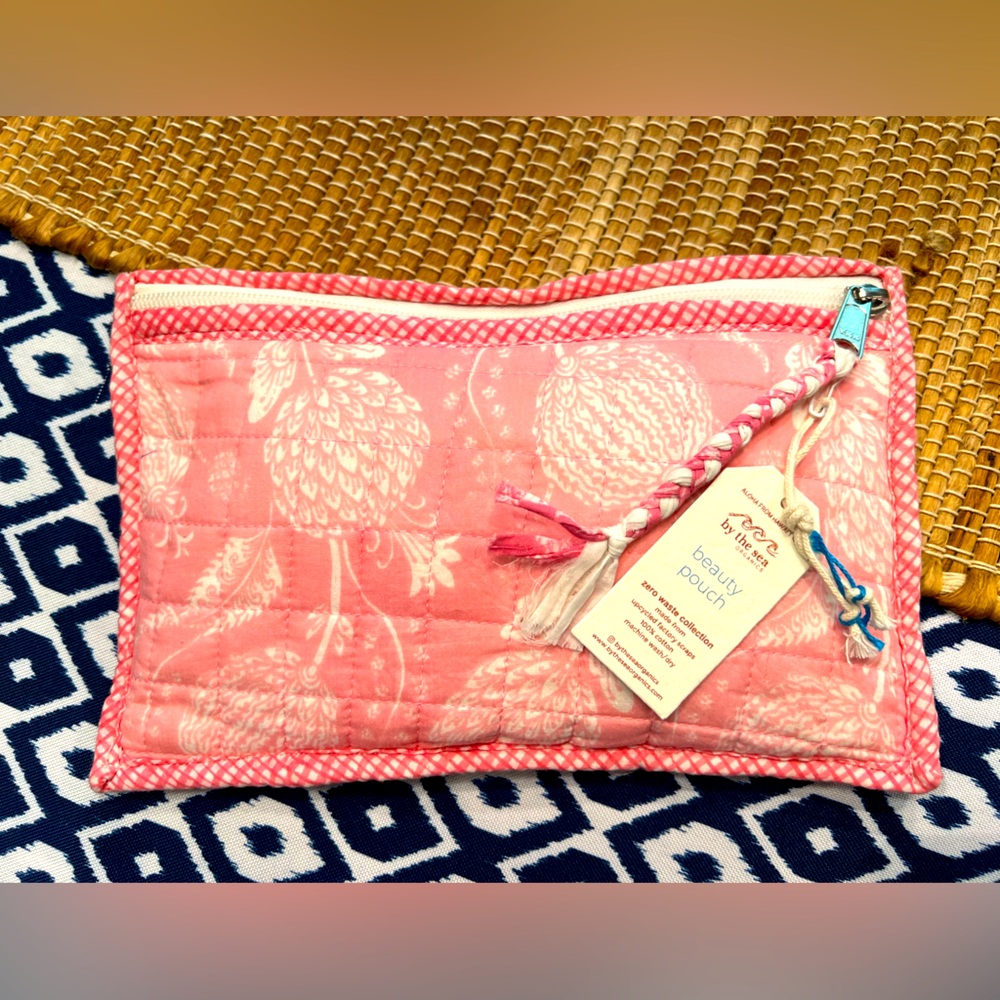 Travel pouch in quilted up-cycled fabric